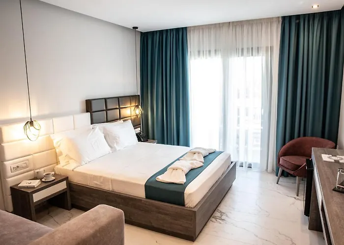 فندق Lagaria 4*