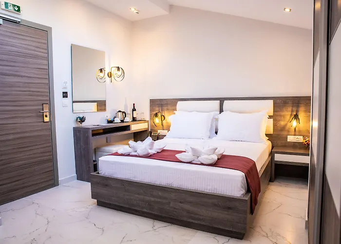 فندق Lagaria 4*