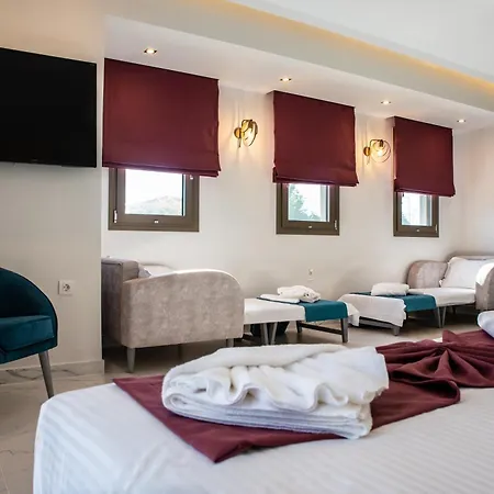 Ξενοδοχείο Lagaria 4*
