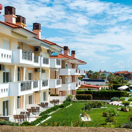Хотел Lagaria 4*