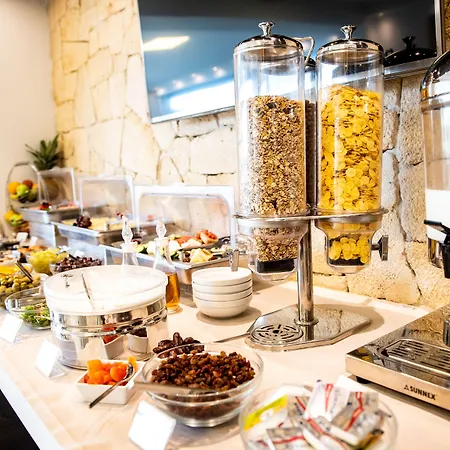 ホテル Lagaria 4*