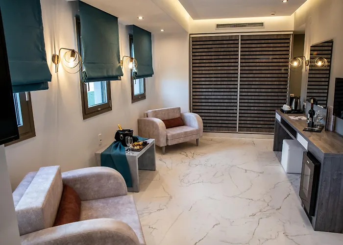 Lagaria Hotel Afytos