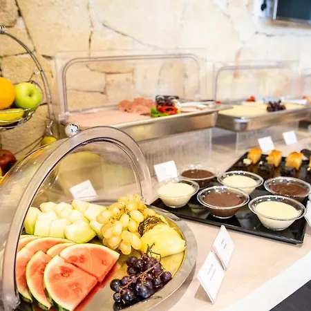 Lagaria Hotel