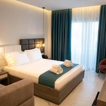 Lagaria 4* Afytos