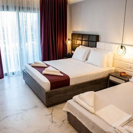 Hotel Lagaria 4*