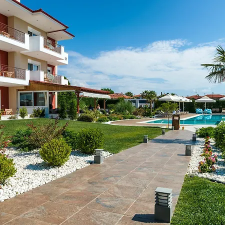 Lagaria 4* Afytos